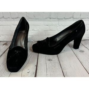 STUART WEITZMAN black suede leather tasseled high heel pump classic shoes 7